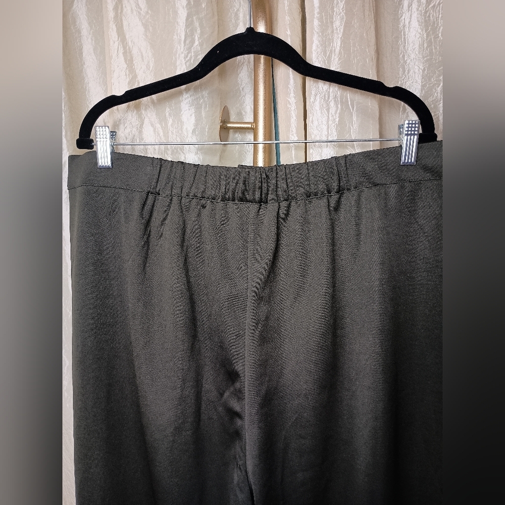 Bloomchic Women's Straight Leg Pants Size 22-24 - Picture 3 of 8
